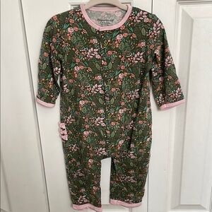 Magnetic Me romper 6-9M